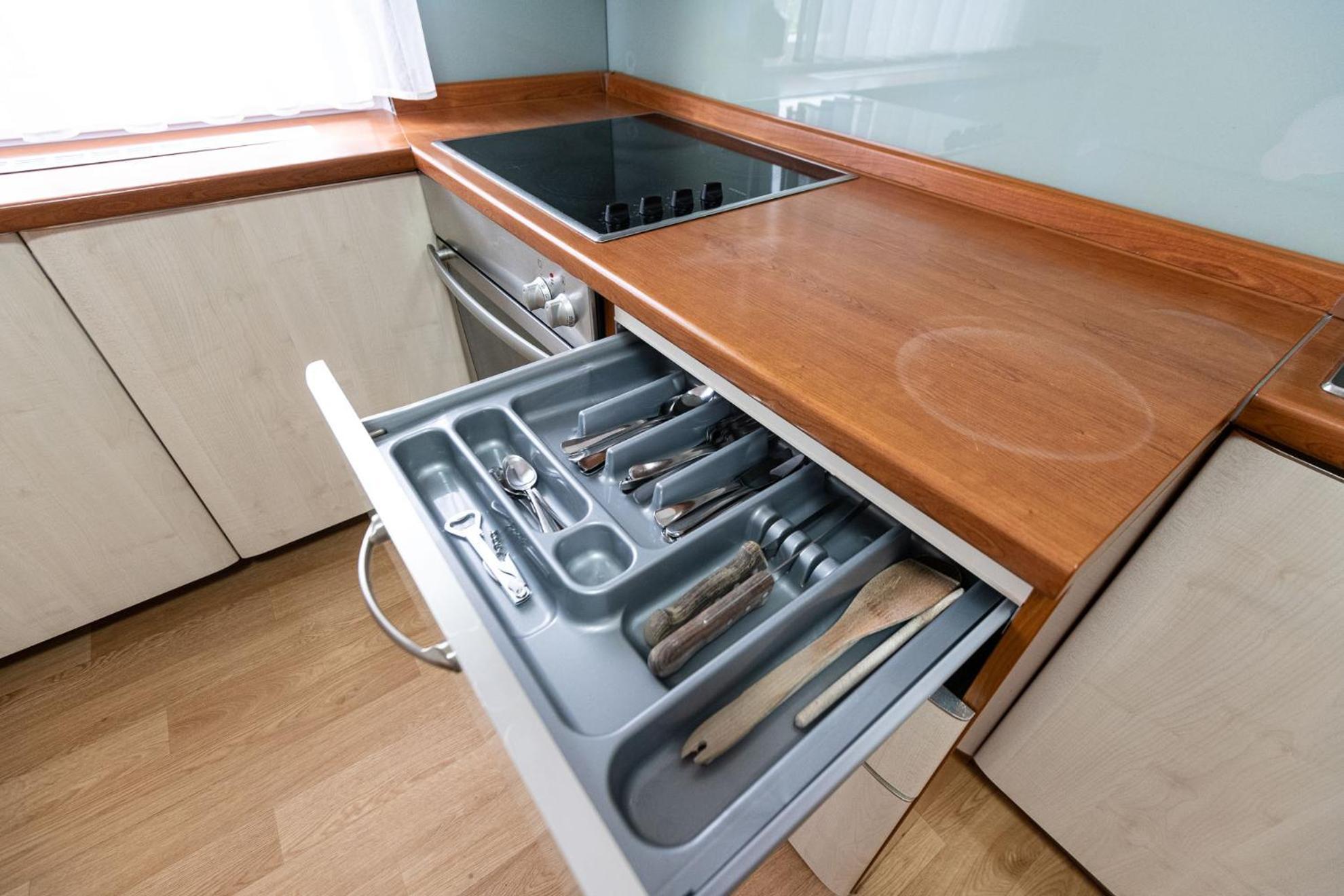 Apartmaji In Sobe Ramar Straza Exteriör bild